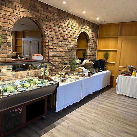Hotel Restaurant Narasinga Wassenberg ภายนอก รูปภาพ