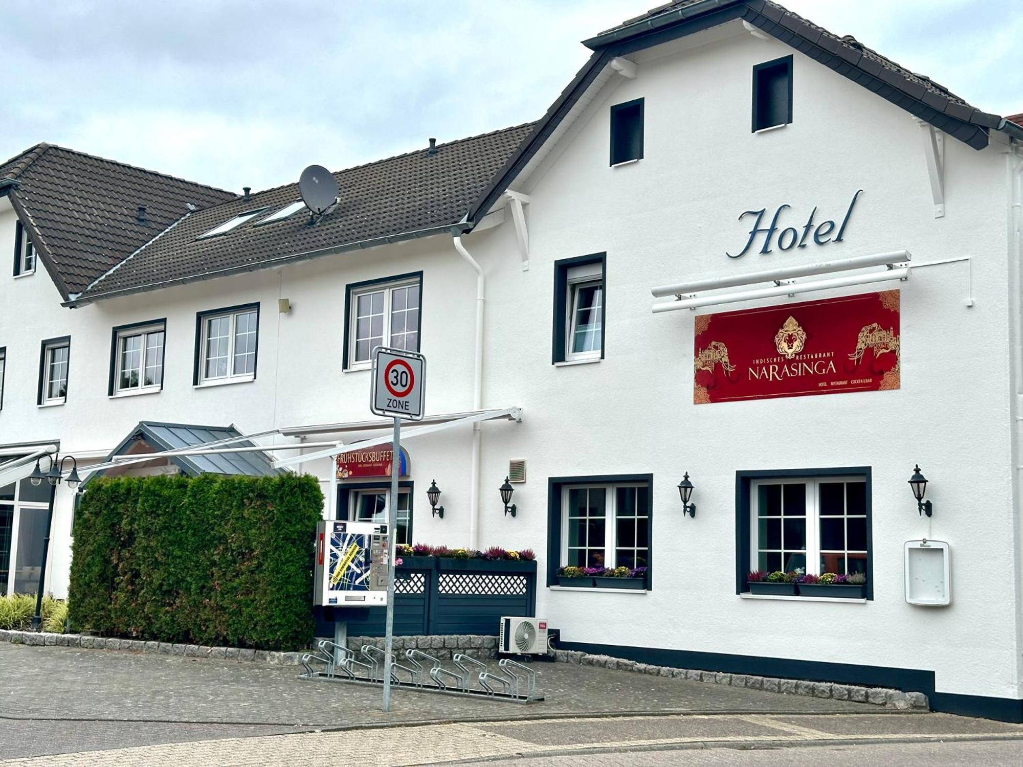 Hotel Restaurant Narasinga Wassenberg ภายนอก รูปภาพ