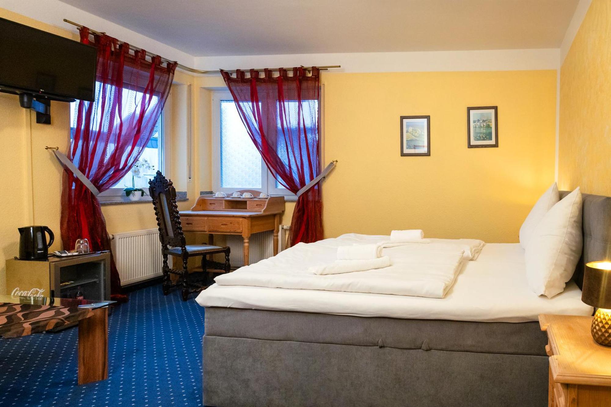 Hotel Restaurant Narasinga Wassenberg ภายนอก รูปภาพ
