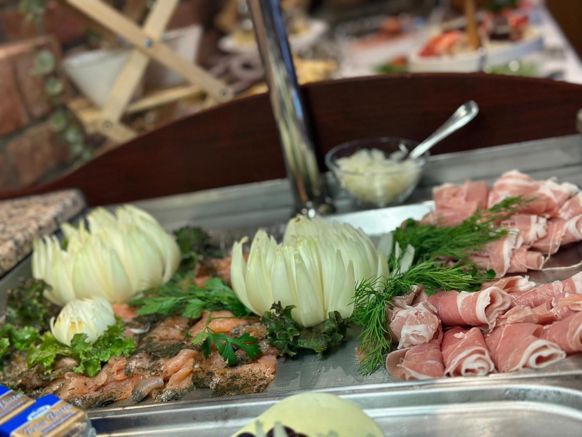 Hotel Restaurant Narasinga Wassenberg ภายนอก รูปภาพ